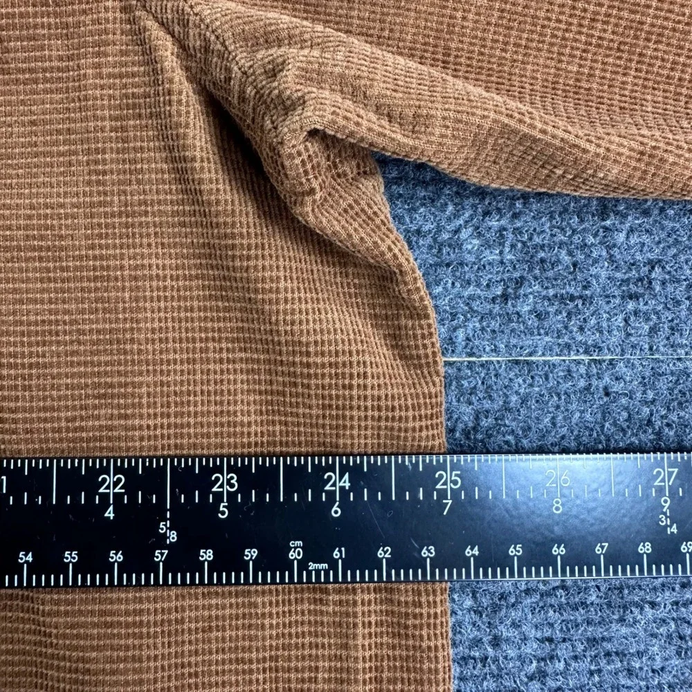 Banana Republic Button Down Shirt Mens XL Extra Large Corduroy Untucked Fit